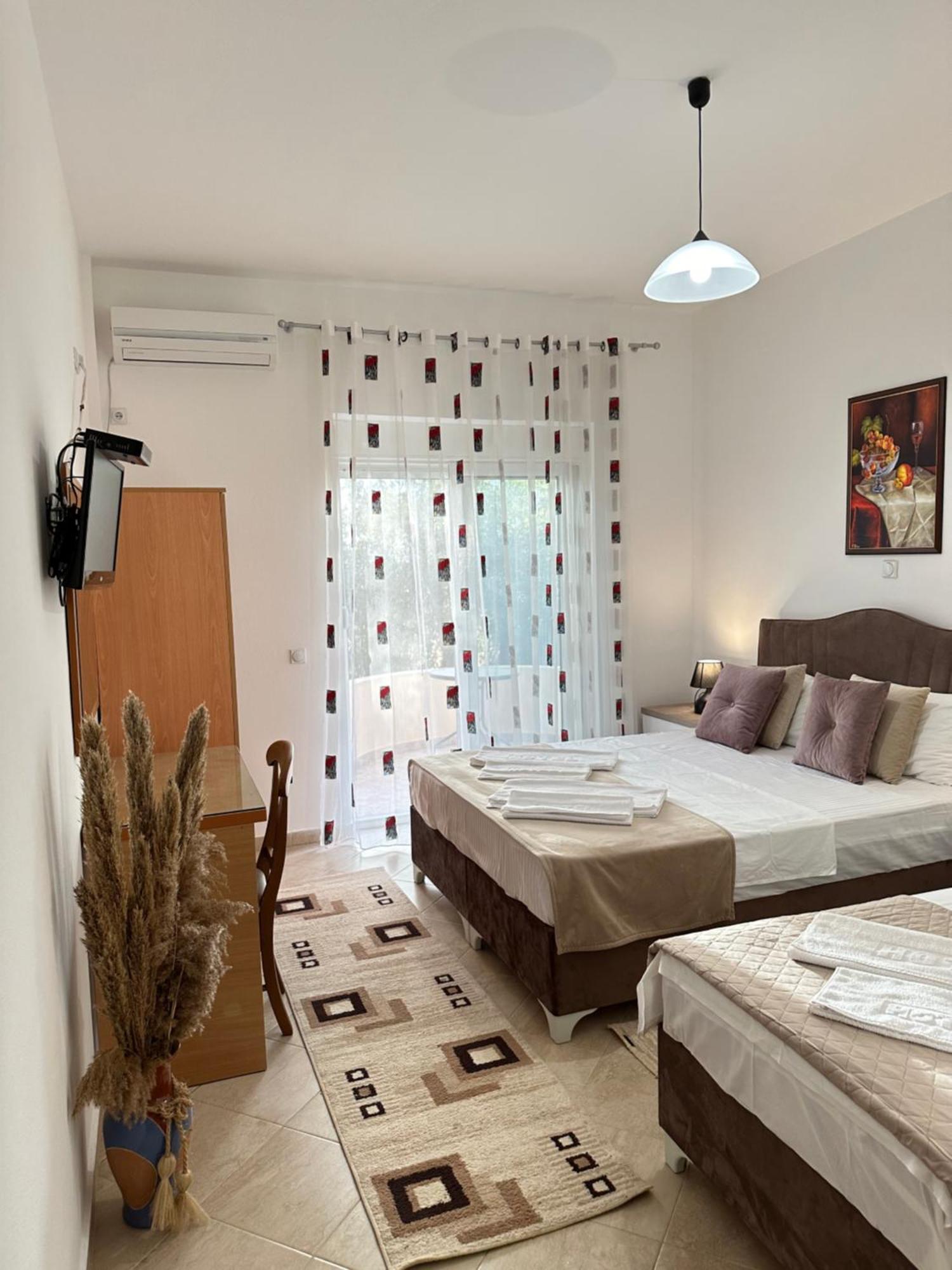 Apartments Sija Ulcinj Exterior photo